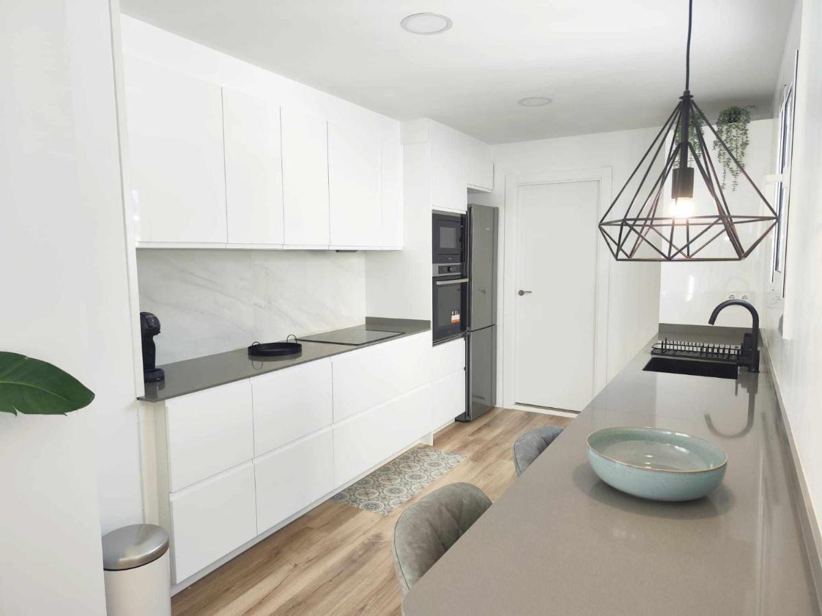 Mazi Apartments Cuba Mataró Екстериор снимка