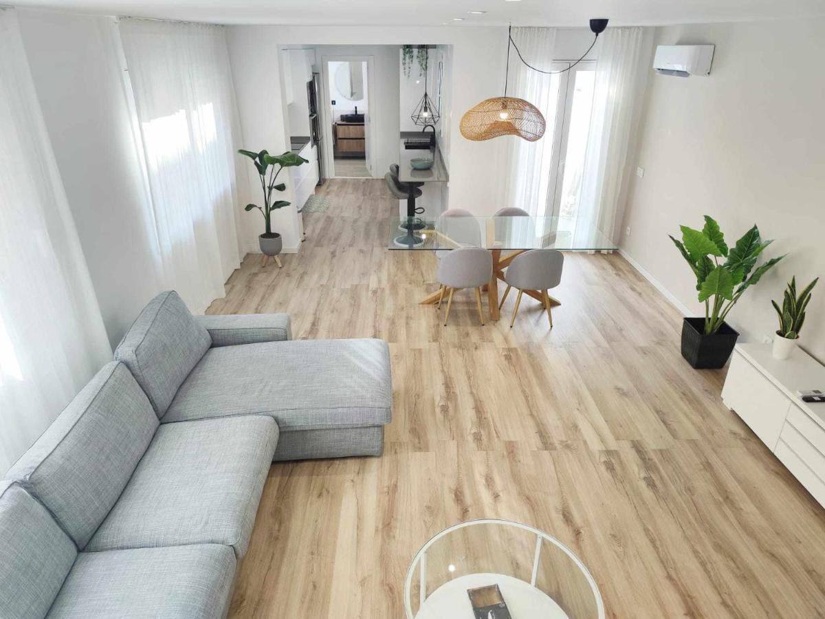Mazi Apartments Cuba Mataró Екстериор снимка