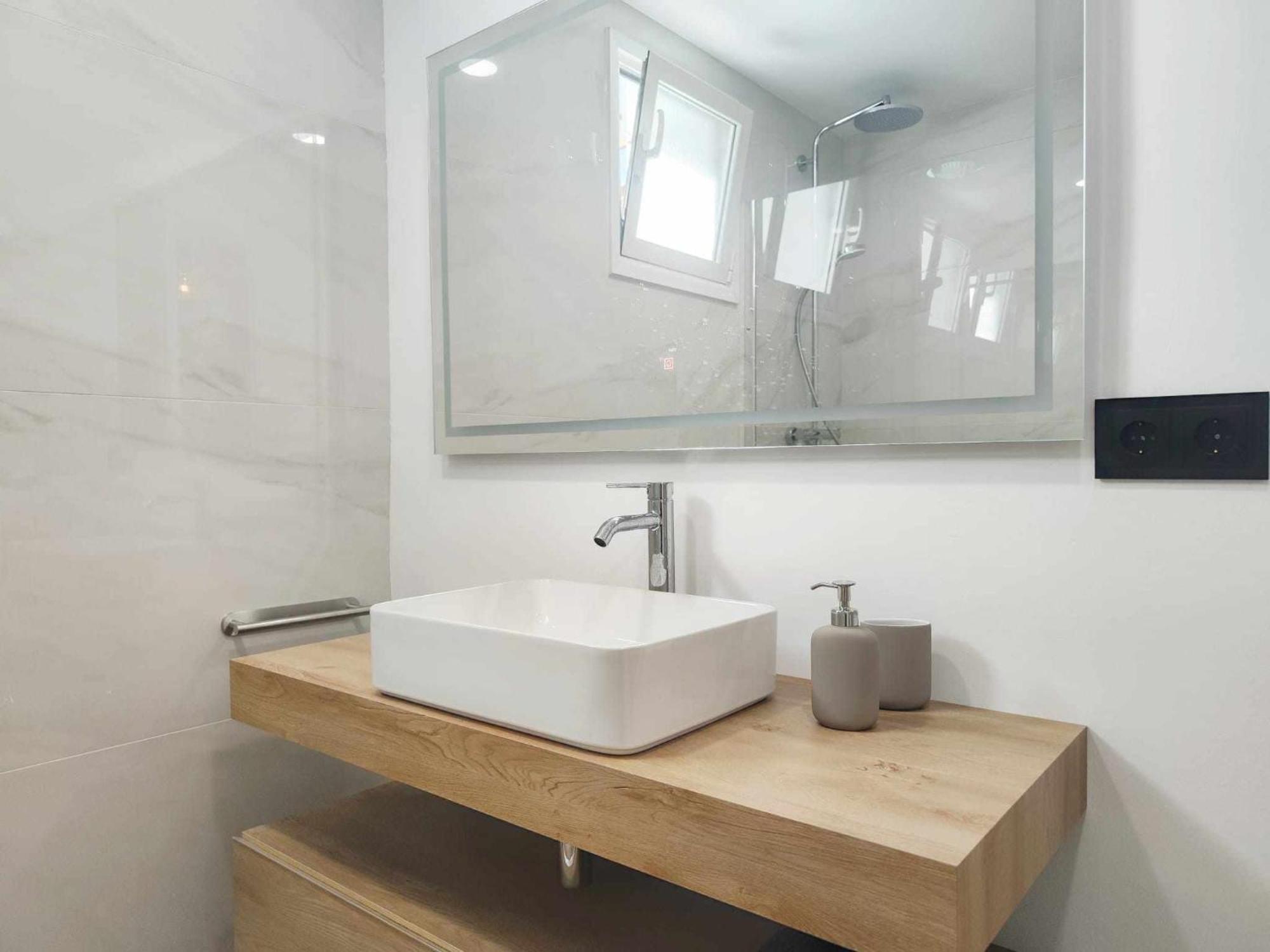 Mazi Apartments Cuba Mataró Екстериор снимка