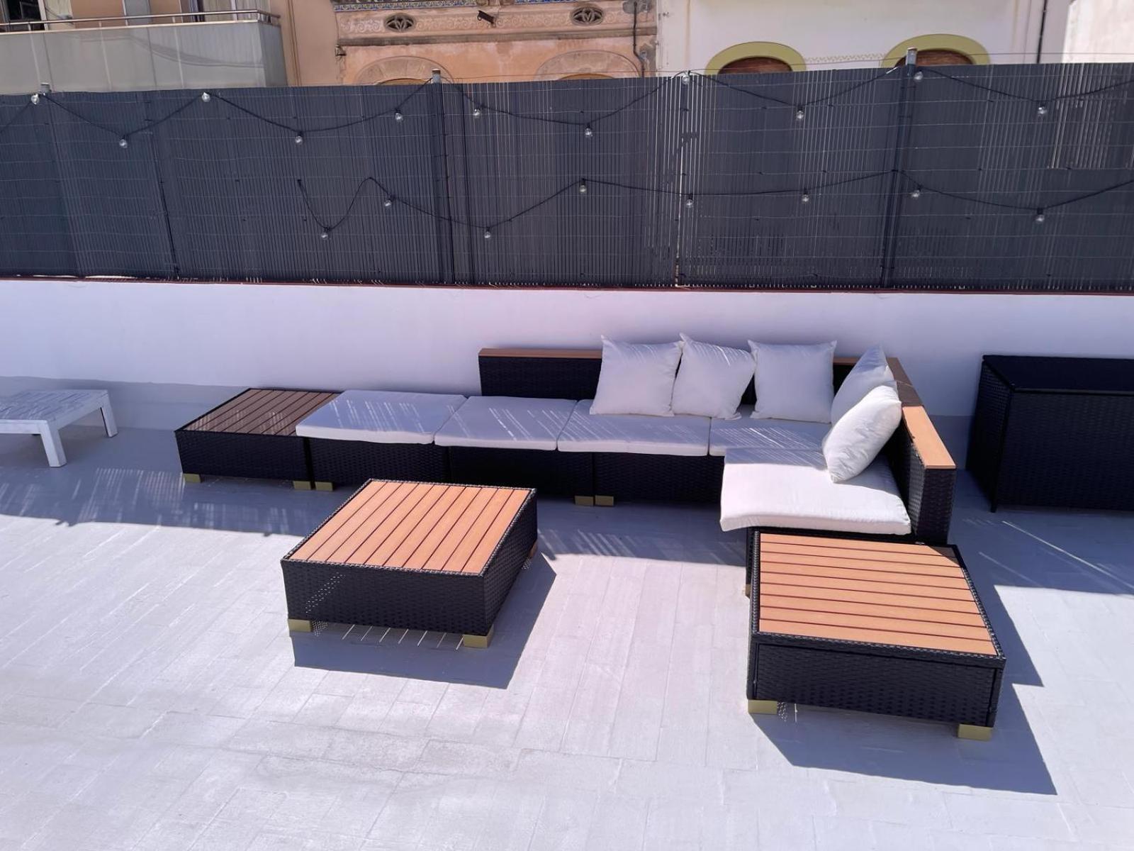 Mazi Apartments Cuba Mataró Екстериор снимка